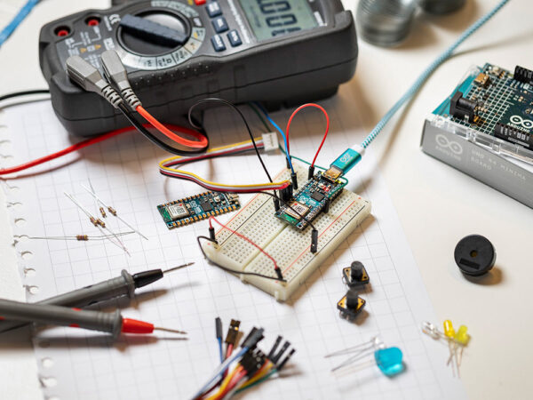 Arduino Nano ESP32 avec headers – Image 3